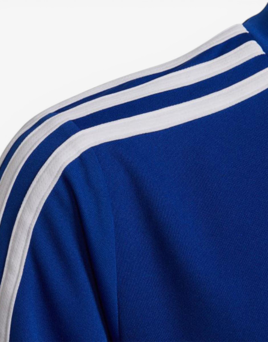 Детски спортен екип Adidas с бели и сини ивици