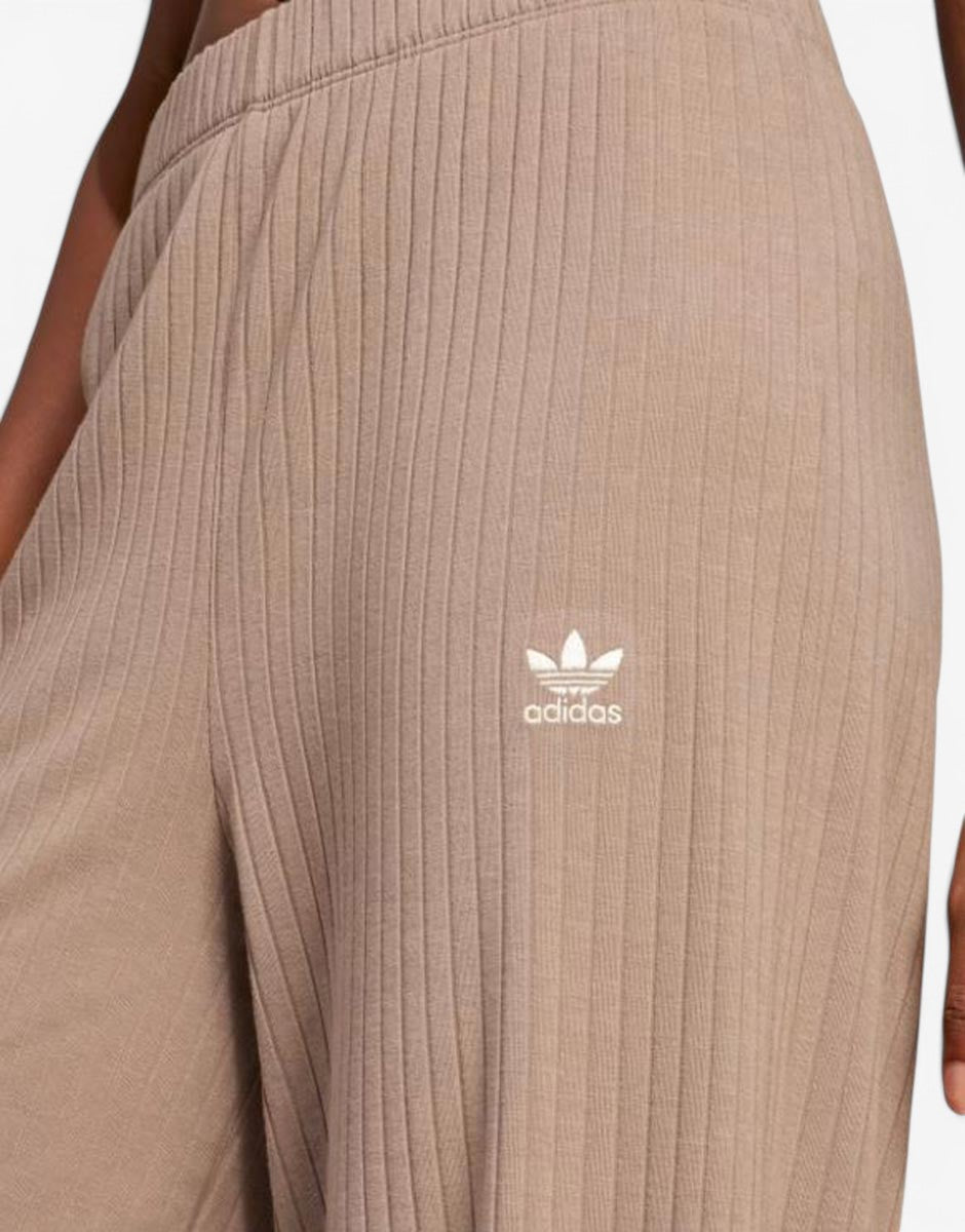 ADIDAS спортно долнище Essentials Wide Rib Pants
