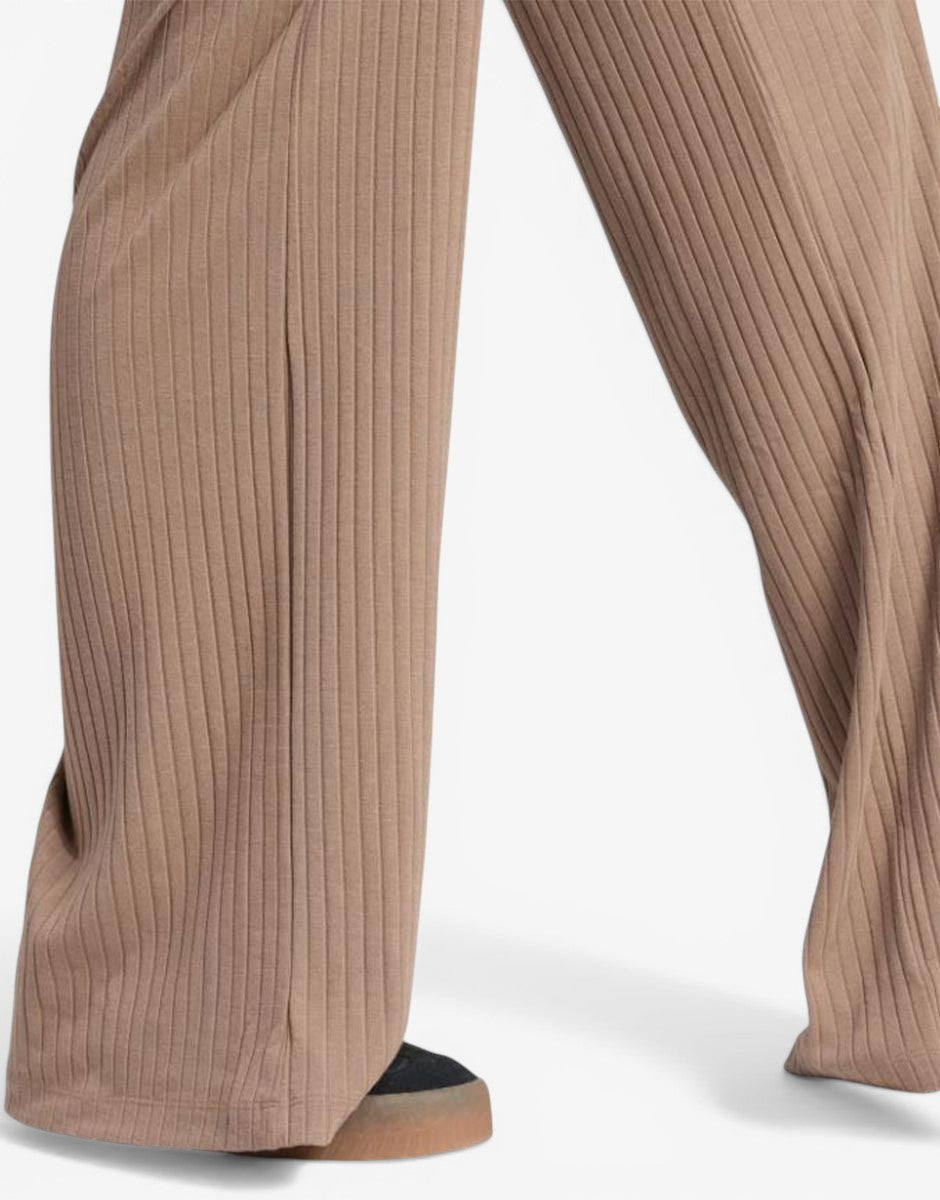 ADIDAS спортно долнище Essentials Wide Rib Pants