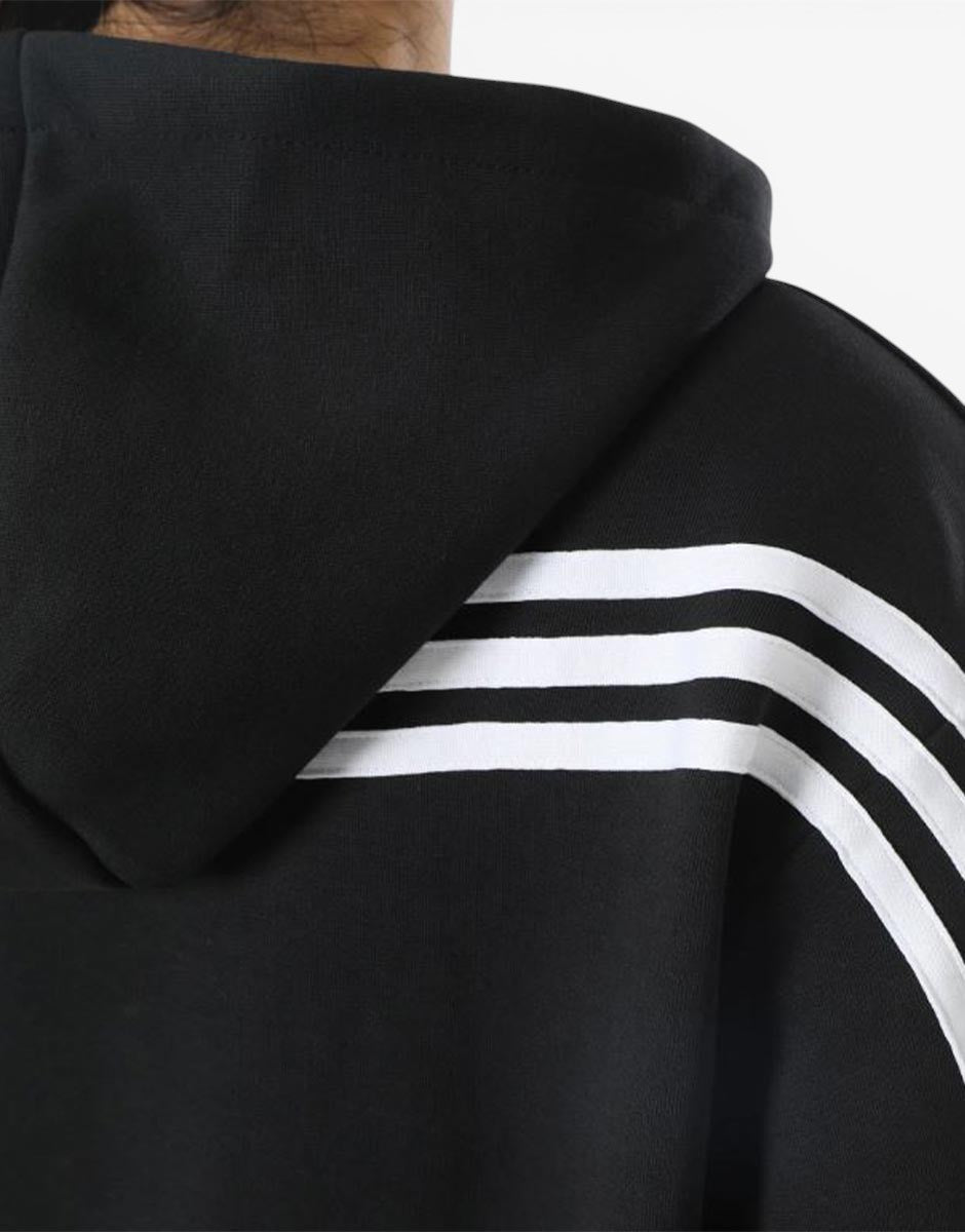 ADIDAS сизитшърт за жени черен - идеален за спорт и ежедневие