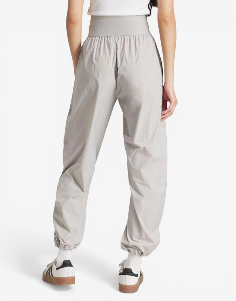 ADIDAS дамско долнище с талия в сиво