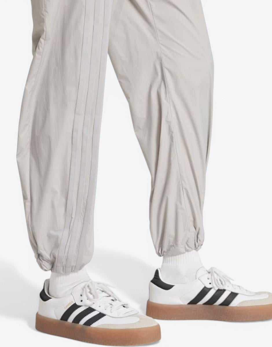 ADIDAS дамско долнище с талия в сиво