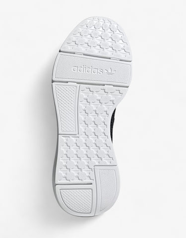 ADIDAS Sportswear Swift Run 22 Shoes Black/Grey | MegaMall.bg